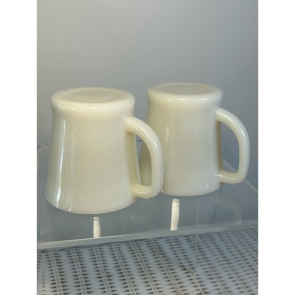 2 Vintage Fire King Ivory Off White Coffee Mug Cup D-Handle Oven Ware - Picture 5 of 12
